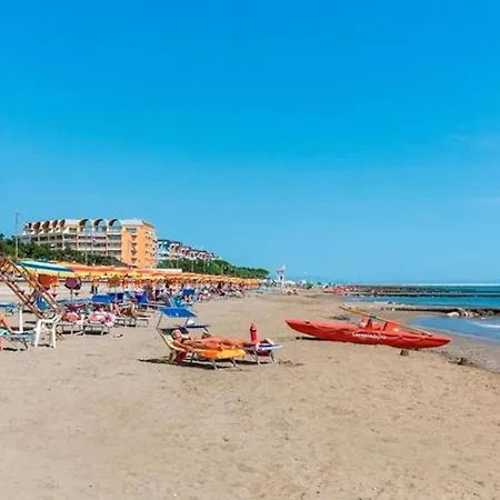 Feel At In Our With Swimming Pool Porto Santa Margherita di Caorle